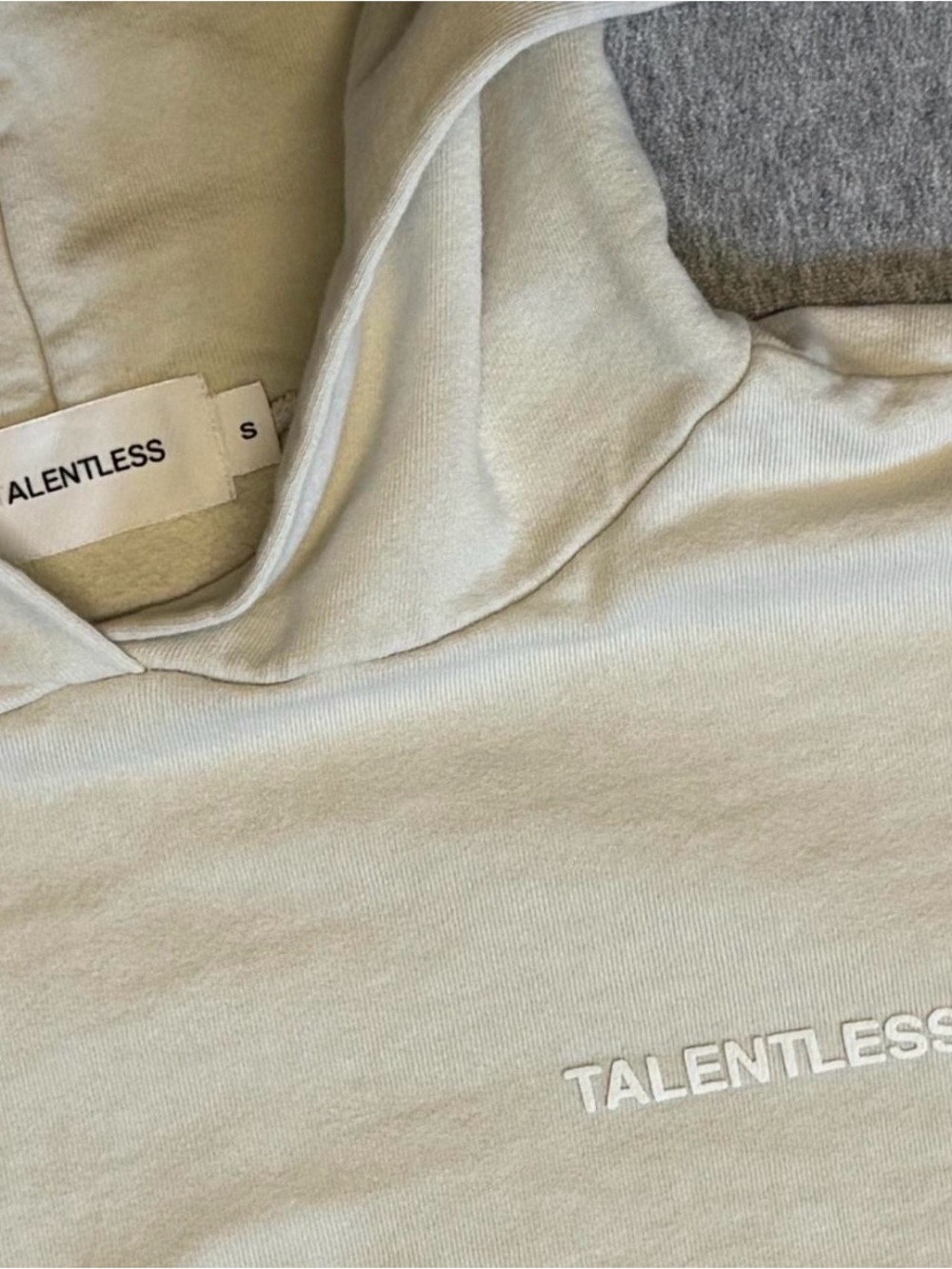 TALENTLESS Off-White Fleece-Lined Hoodie